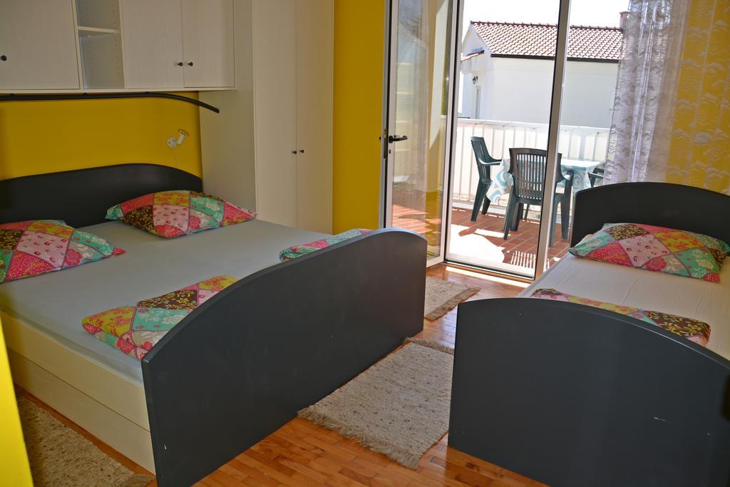 Apartments Gareta Gradac  Cameră foto